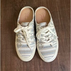 Crown Vintage canvas sneaker
